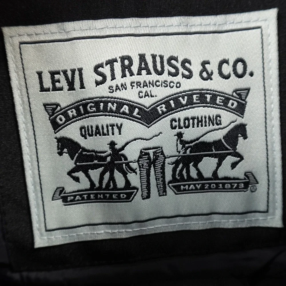 NEW Levis‎ Jacket Mens XL Black Quilted Puffer Coat Zip Insulated Windbreaker